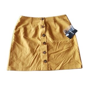 FOREVER 21 Mustard mini skirt button front
